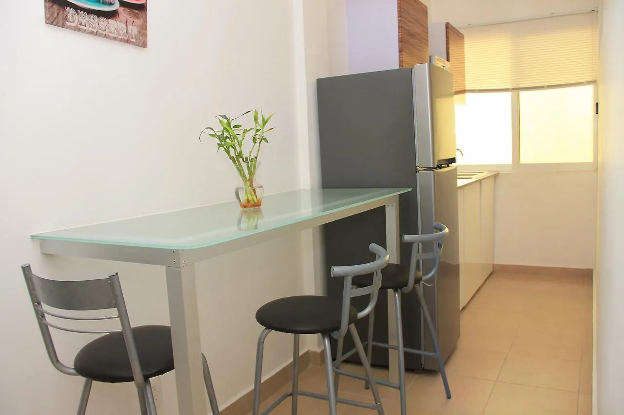 Xell Suites & Hotel Playa del Carmen 3*,