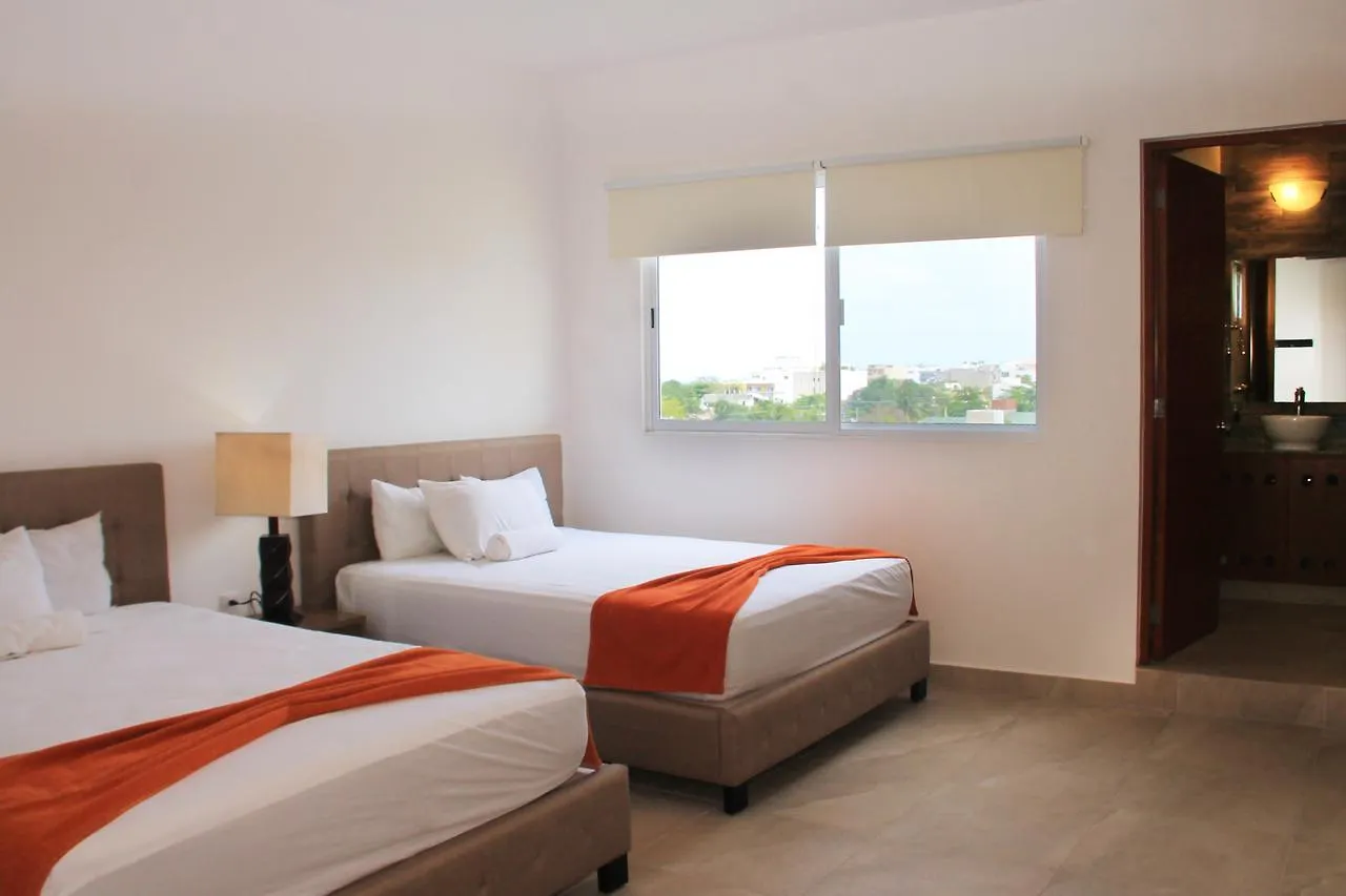 Xell Suites & Hotel Playa del Carmen 3*,