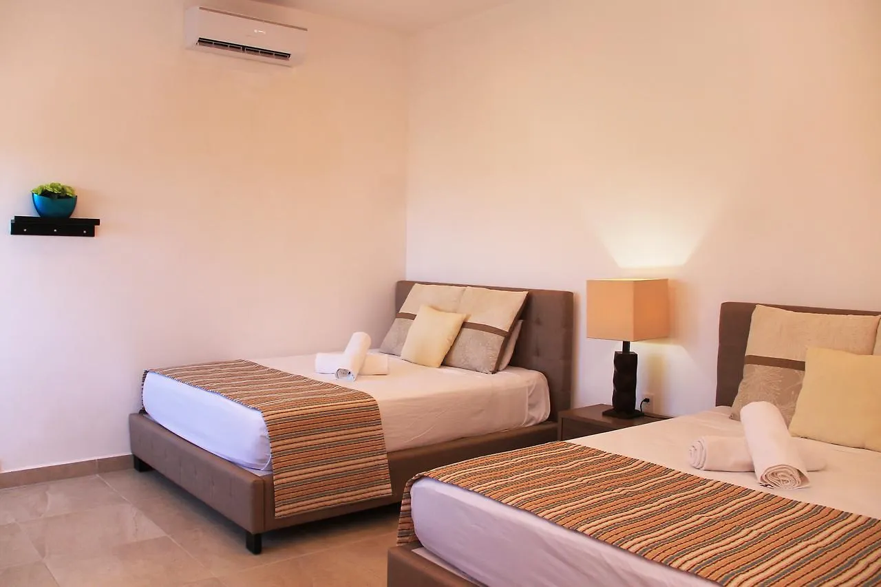 Xell Suites & Hotel Playa del Carmen