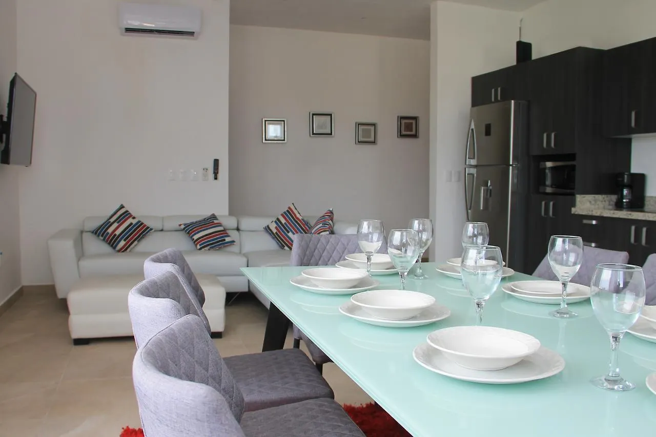 Xell Suites & Hotel Playa del Carmen